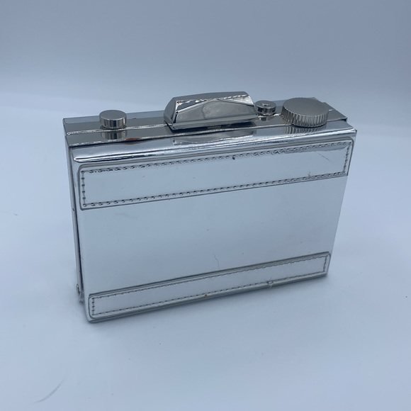 Charming Charlie Camera Photo Silver Purse Clutch Crossbody Handbag - Picture 4 of 11